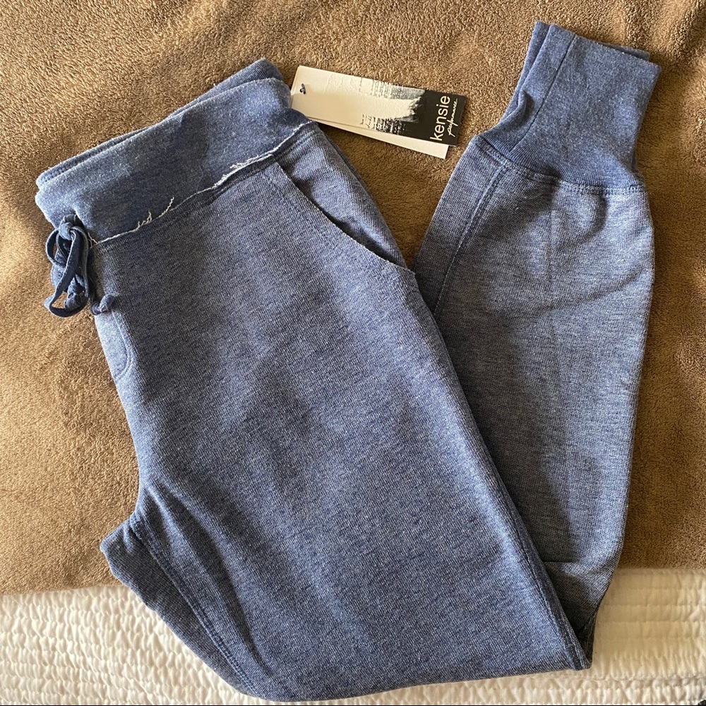 NWT Kenzie Performance Comfy Joggers